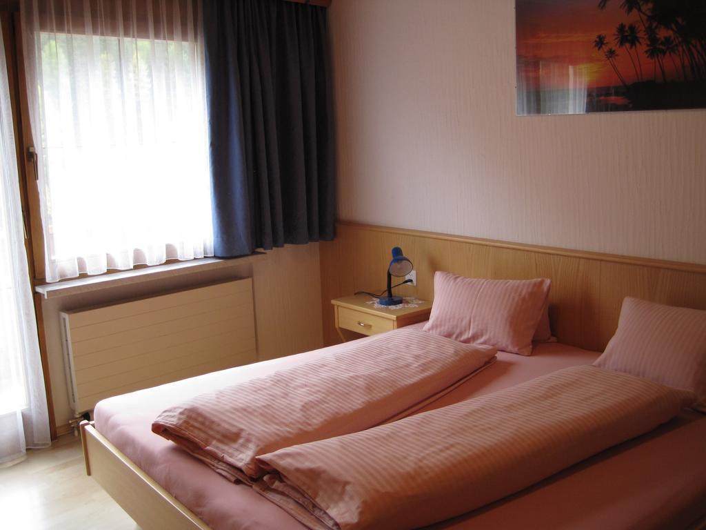 Apartamento Haus Am Dorfplatz Samnaun Habitación foto