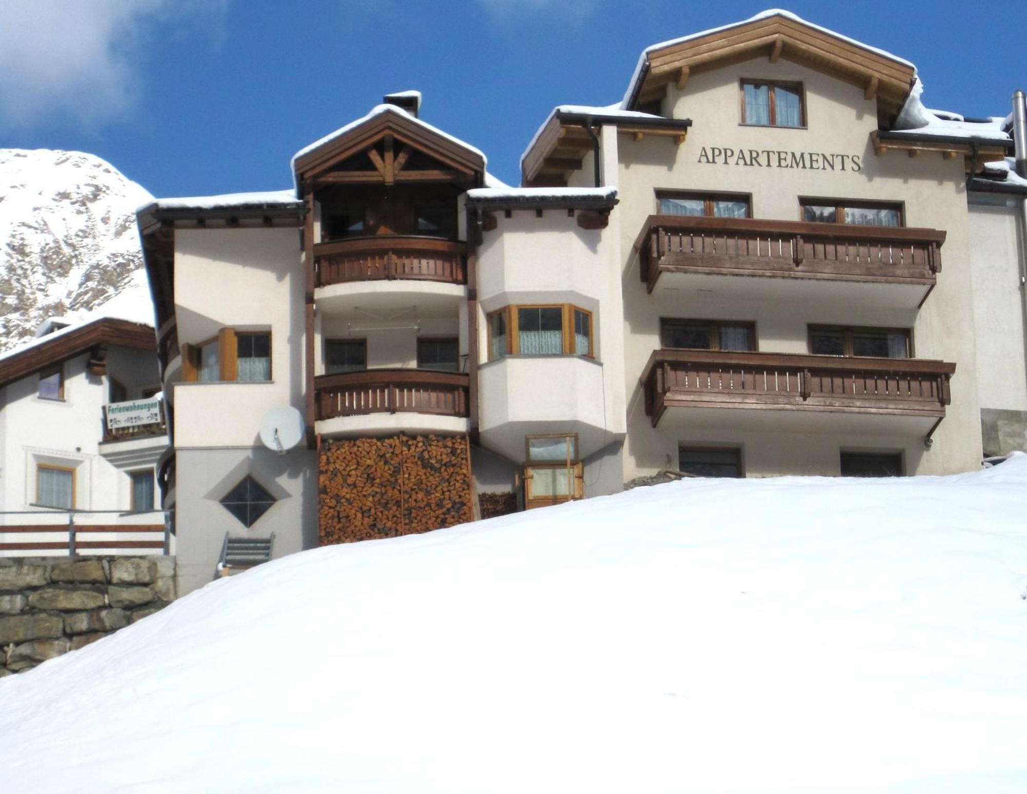 Apartamento Haus Am Dorfplatz Samnaun Exterior foto