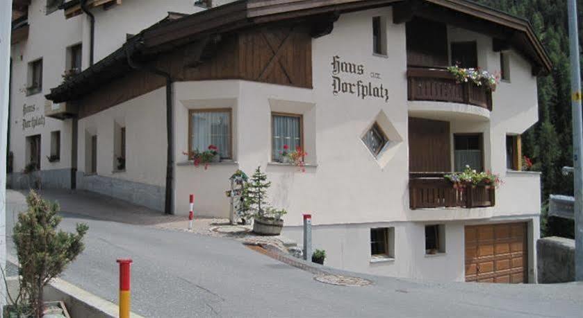 Apartamento Haus Am Dorfplatz Samnaun Exterior foto