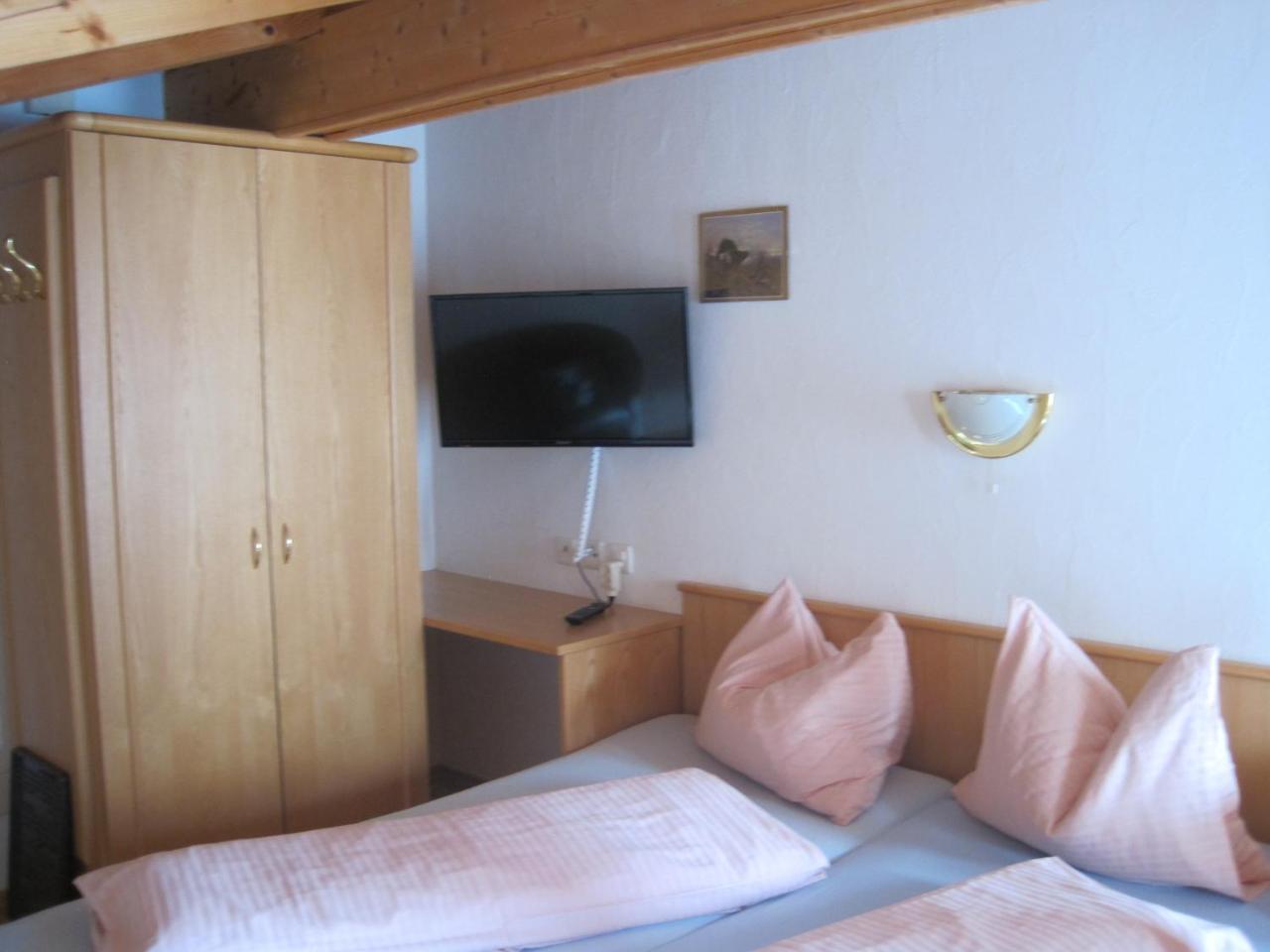 Apartamento Haus Am Dorfplatz Samnaun Exterior foto